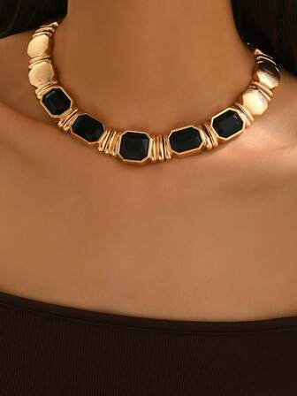 1 pieza Collar gargantilla personalizado de mujer de estilo minimalista y vintage con contraste geométrico de color negro y dorado para otoño/invierno