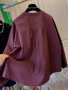 Blus Kasual Wanita Ukuran Besar dengan Lipatan dan Leher Bulat, Cocok untuk Beraktivitas di Musim Semi - Burgundy - View 3