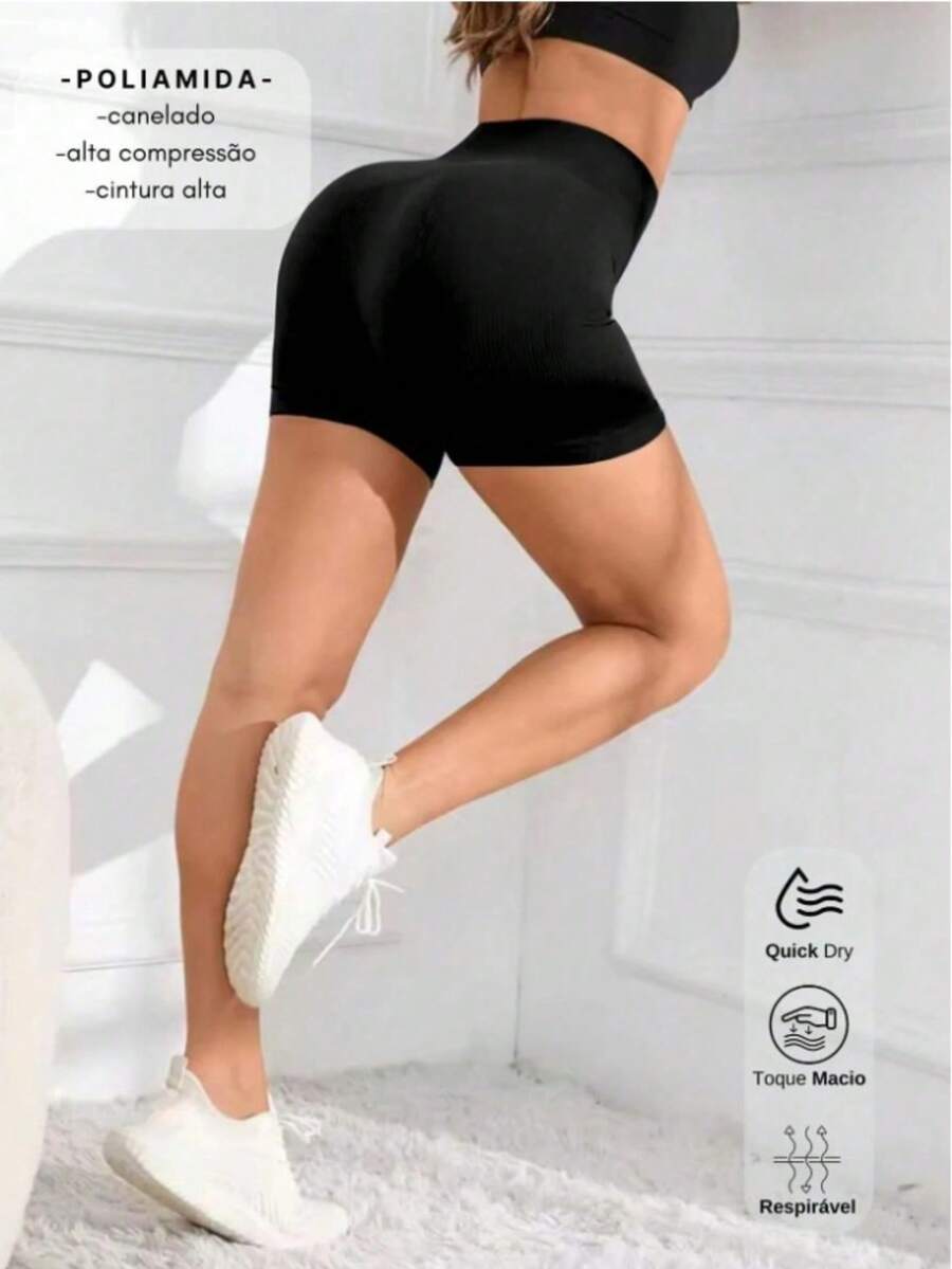 Seamless Ribbed Shorts – High Compression - Black - View 1