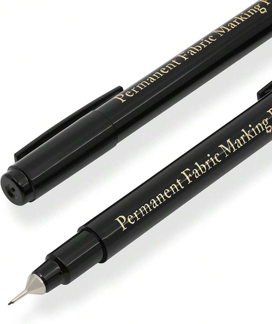 Dritz 3087 The Fine Line - Marcador permanente de tela, negro, 8.5 x 2.88 x 0.38 pulgadas - 1 - Ver 1