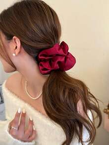 2pcs/1pc Women 5.51in/14cm Super Large Silk Satin Black/Red Scrunchie, Fashion Versatile High-End Elegant Simple Solid Color Ponytail Holder, Suitable For Daily Casual, Commute, Vacation, Hairstyling, Makeup, Outfit Matching Accessories Scrunchies Hair Ties Scrunchy Hair Ties