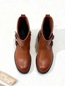 Bottines montantes style motard punk KESCA pour femme avec boucles, nouvelles bottines à talons bas pour l'automne et l'hiver, bottines  pour une tenue décontractée - Camel - Voir 2