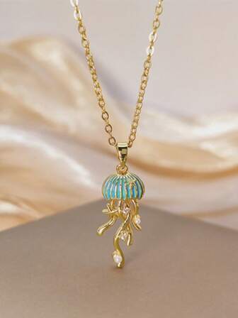 1 Piece Of Women's Cute And Personalized Fresh Mint Mambo Jellyfish Pendant Necklace, Suitable For Daily Wear, Vacation Travel, Wearing For Shopping, Leisure, Playing, And Taking Photos.