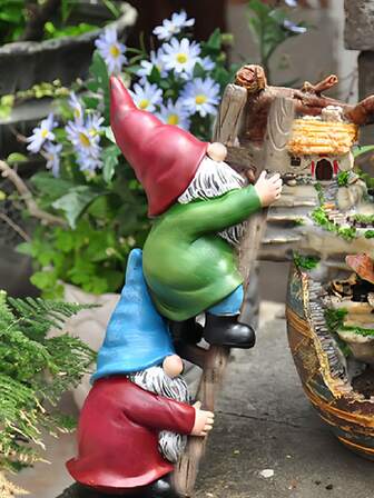 可爱的攀爬小矮人花园雕像 - 充满奇思妙想的户外装饰品，完美的母亲节、婚礼和2025年毕业礼物，散发着乡村花园庭院的魅力和春日露台的吸引力