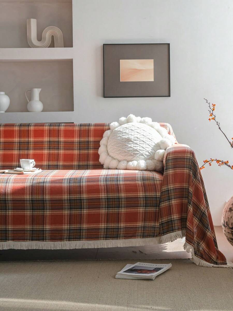 1pc Christmas Plaid Sofa Cover With Tassels, Green Vintage Farmhouse Style Sofa Throw Blanket, Thick & Durable Sofa Protector For Pet, Perfect For Christmas Holiday Family Gathering, Living Room, Bedroom, Office