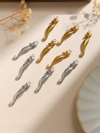 3pcs/Pack Stainless Steel Smooth Seahorse Pendant, Casual Vacation Ocean Life Decor