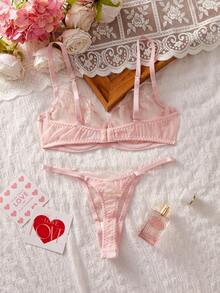 Delicate Pink 3D Embroidered Floral Lightweight Breathable Adjustable Strap Sexy Women Lingerie Set - Pink - View 2