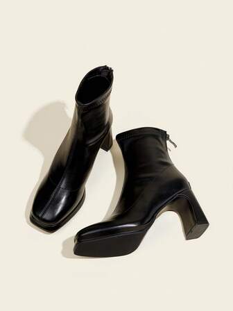 秋冬季8厘米方跟女士黑色踝靴，舒适粗跟，后拉链，防水厚底，粗跟修身靴，高跟鞋