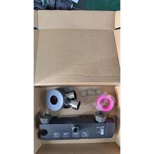 恒温淋浴系统（四功能/三功能/两功能），钢琴键式壁挂淋浴器，无需用电，包含安装套件，仅含淋浴系统。