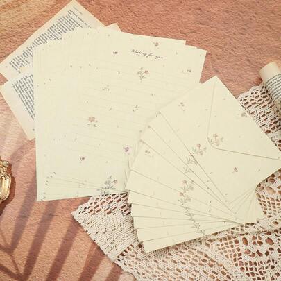 20款简约花卉信纸套装，包含信纸和信纸封面，适合赠送给父母、长辈、朋友和同事，浪漫清新风格，返校季必备，学习用品 - 礼品信纸