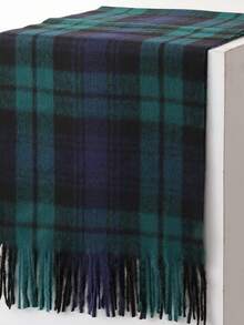 1条秋冬新款情侣英伦风格子流苏窄款保暖围巾，时尚街头轻盈仿羊绒高品质柔软舒适披肩，适合日常使用，尺寸：30厘米*180厘米（购买前请查看产品尺寸详情） - 卡其色 - 查看 16