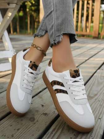 Women's New Leopard Print & Geometric Patchwork Lace-Up Casual Sports Shoes, Suitable For Outdoor, Holiday, Campus, Spring/Summer/Autumn/Winter