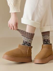 1双女士加厚羊毛混纺复古中筒袜，秋冬季保暖，圣诞礼物