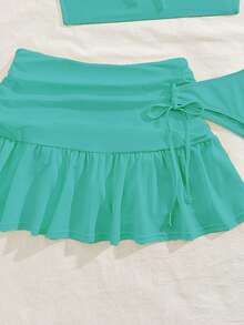 Bộ bikini 3 món dành cho nữ, màu trơn, gợi cảm, kiểu dáng thể thao năng động, gồm áo hai dây và quần bơi ngắn có dây rút, chân váy xếp ly viền bèo, chất liệu co giãn vừa phải, thích hợp cho kỳ nghỉ, bãi biển, các hoạt động bên hồ bơi, tiệc bãi biển, mùa hè. - Màu xanh Bạc hà - Xem 6