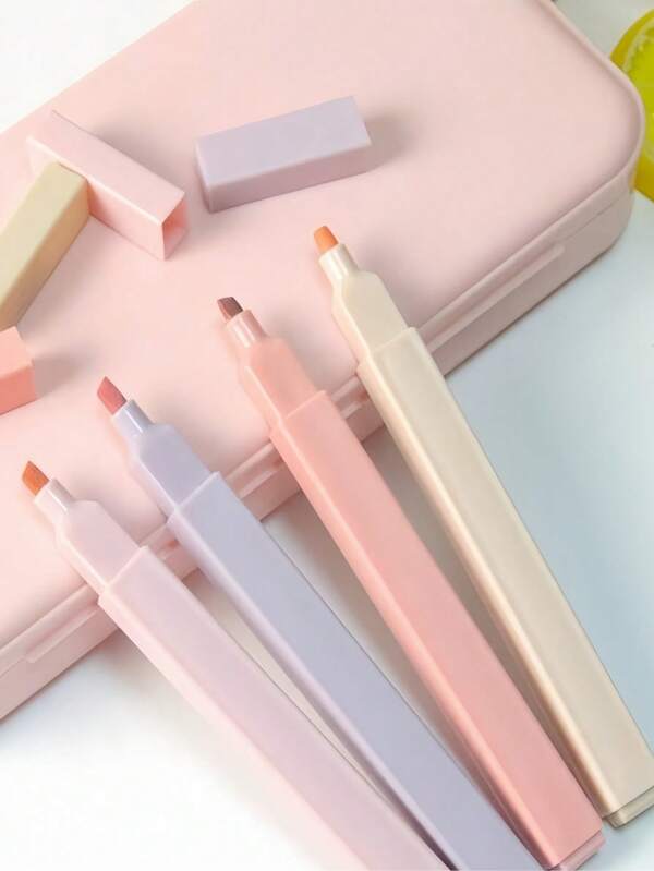 Fashion Markers (Random Colors), Morandi Color Highlighters, Spatula Tip, Non-Bleeding, Non-Smudge, Suitable For Journals, School And Office Supplies, Ideal Holiday Gifts, Durable Construction, Christmas