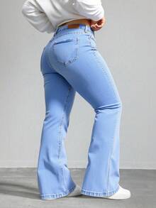 Pantalones de mezclilla azul claro de tiro alto y corte acampanado, tejido suave y elástico, de estilo casual, retro y versátil. - Lavado ligero - Ver 2