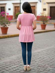 Playera maternidad, ropa embarazada, camiseta premamá, tela elástica, ajuste regulable, comodidad embarazo, prendas maternidad, moda gestante, ropa casual premamá, playera cómoda mujer, camiseta embarazo, playera lactancia, playera para amamantar - Rosa - Ver 3