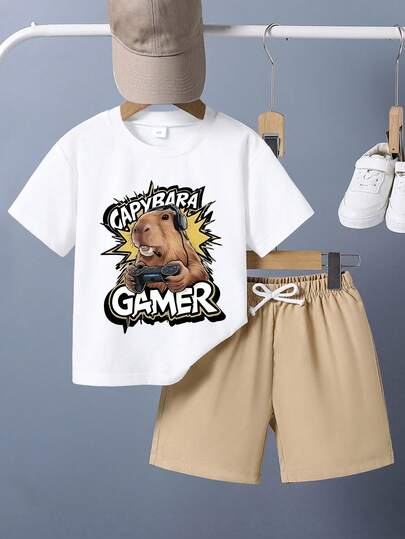 男童卡通印花短袖T恤和短裤套装