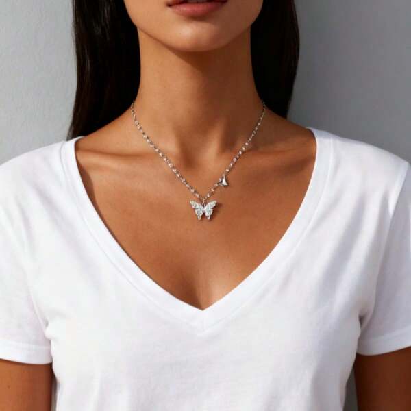 Elegant And Fashionable Women's Sparkling Butterfly Necklace, Light Luxury Niche Design Clavicle Chain Jewelry, Suitable For Women To Wear In Multiple Scenarios