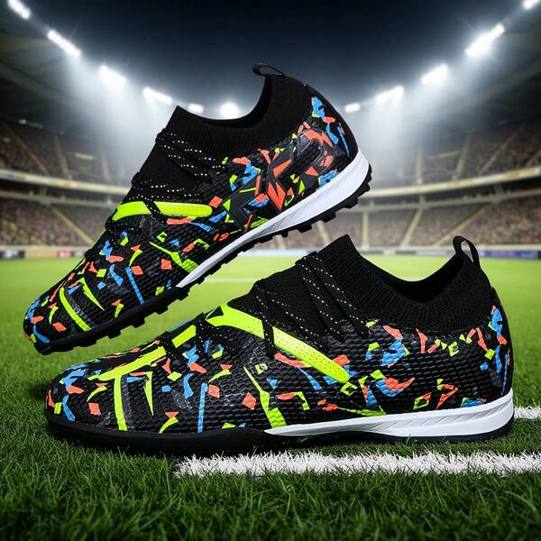 1 paire de chaussures de football/soccer unisexes, convenant aux adultes, étudiants, adolescents. Crampons pour gazon artificiel, terrain dur, entraînement en salle, sports extérieurs. Lacets, semelle en caoutchouc antidérapante, légère, haute performance, design antidérapant. Bottes de football profnnelles, vente directe