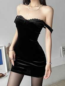 YeonC Spaghetti Strap Off-Shoulder Bodycon Solid Color Sexy Versatile Dress - Black - View 6