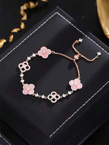 1 chiếc vòng tay hoa cỏ ba lá hồng Sakura sang trọng, vòng tay quyến rũ tinh tế dành cho nữ - Vàng - Xem 6
