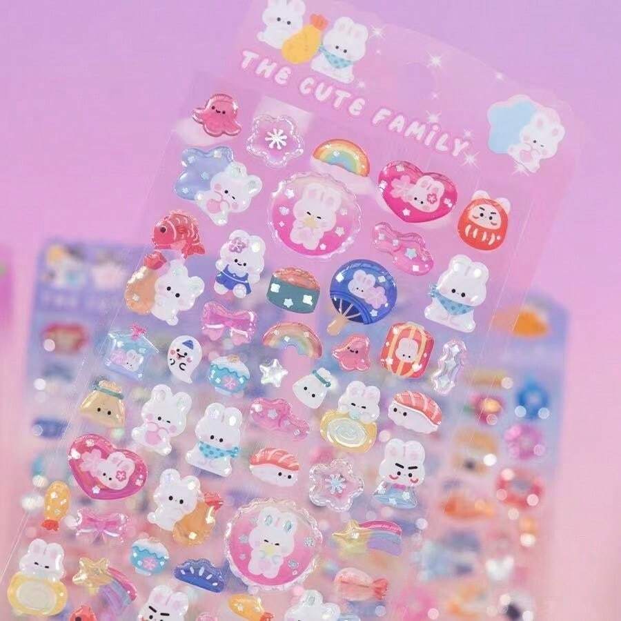 قطعة واحدة من ملصق الغراء المرصع بالكريستال الحالم ثلاثي الأبعاد، ملصق ديكور القرطاسية، ملصق ديكور جميل بطراز كرتوني، ملصق مكافأة للأطفال؛ متوفر بأربعة أنماط؛ الأنماط مناسبة للاستخدام في كتب الملصقات والألبومات والأجهزة المحمولة والثلاجات وأغلفة الهواتف DIY، وأغراض ديكورية أخرى؛ مناسب للاستخدام في المنازل، خلال العطلات، ويمكن أيضًا استخدامه كهدية للأصدقاء أو الأطفال خلال موسم عيد الميلاد.