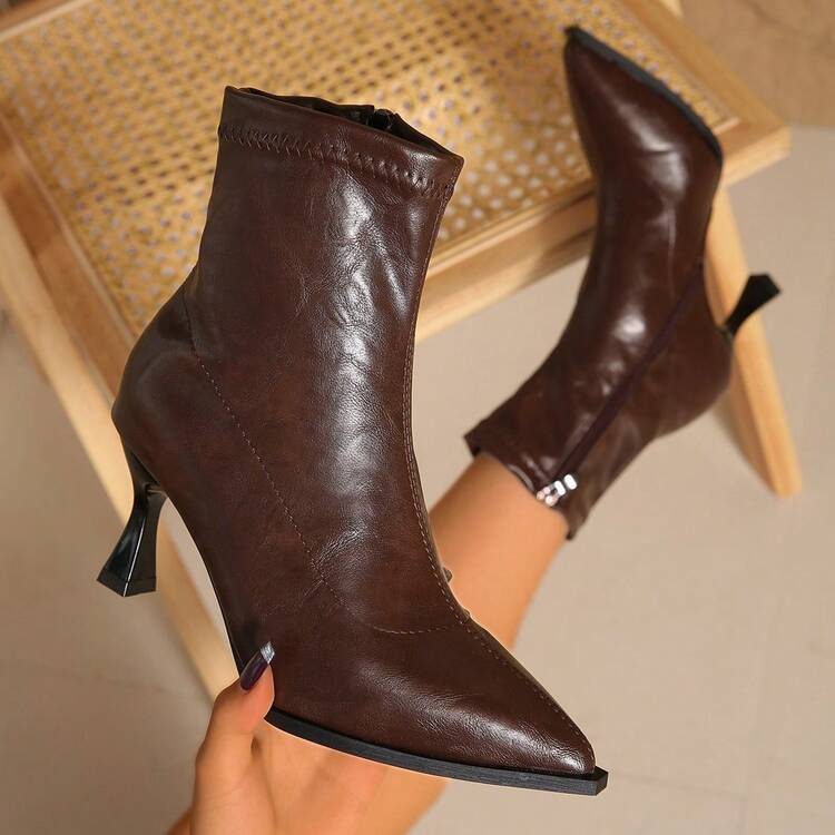 2025新款秋冬尖头粗跟高端时尚女式踝靴，别致法式修身踝靴，酒红色高跟鞋 - 棕色 - 查看 2