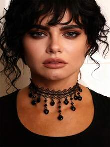 1入女士朋克風格蜘蛛網吊墜項鍊，配有白色、黑色、藍色、粉色或橙色水晶，適合日常佩戴和派對，可搭配各種服裝，母親節或作為女性朋友的禮物 - 黑色 - 查看 3