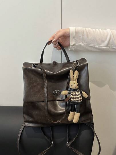 New Vintage Style Women's Backpack, Flap Closure With Twist Lock, Fashionable Solid Color Soft Leather Casual Handbag, Multi-Functional Tote Bag, Retro Miradar Travel Backpack, Commuting Quilted Shoulder Bag, College Student Handheld Book Bag, Oilcloth Leather, With Cute Rabbit Pendant Decoration, Suitable For Short Trips, Vacations, And Daily Use