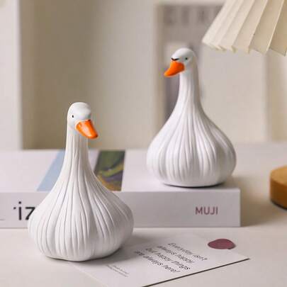 1pc Decorative Desk Ornament, Stress Relief & Mood Stabilizing "It's Just Garlic Duck" Figurine