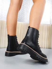 Women's Ankle Boots And Short Boots, Lace-Up Side Zipper Thick-Soled Boots, Combat Boots. Fashionable And Versatile Motorcycle Boots, Black Utility Boots For Spring, Autumn And Winter. Daily Wear Dress Boots For Parties, Banquets, Weddings. Suitable For Pairing With Jeans, Skirts, Leather Pants, Dresses, Leather Jackets, Sweaters, Down Jackets, Hoodies, Leather Jackets, Jackets. - Black - View 3