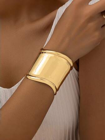 1 Simple Wide Open Smooth Wristband, European And American New Hip-Hop Style Bracelet With Personalized Design, Suitable For Women And Men To Wear At Daily Gatherings And Parties