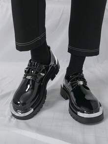 牛津鞋，金属鞋头装饰正式商务皮鞋，2025新款圆头婚鞋，亮面系带驾车正装软皮鞋，加大码38-48，亮面漆皮派对礼服鞋，厚底莫卡辛鞋，时尚舒适的办公德比鞋，奢华派对正装办公工作鞋，高品质复古手工棕色皮鞋 - 黑色 - 查看 9