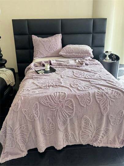 1 Piece Butterfly Jacquard Flannel Blanket, Soft And Skin-Friendly Plush Blanket, Multifunctional Bed Sofa Outdoor Office Blanket, Suitable For Winter And All Seasons, Suitable For Sofa, Bed, Sofa, Chair - Double-Sided Blanket
