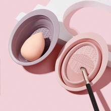 1 Piece Foldable Silicone Makeup Brush Cleaning Bowl (Etercycle) – Portable Tool For Brushes, Puffs & Sponges, Essential For Cleaning & Drying Makeup Tools With Excellent Effect - Random Color - View 4