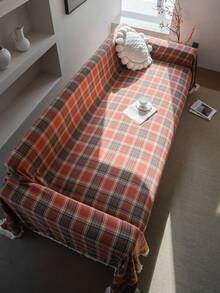 1pc Christmas Plaid Sofa Cover With Tassels, Green Vintage Farmhouse Style Sofa Throw Blanket, Thick & Durable Sofa Protector For Pet, Perfect For Christmas Holiday Family Gathering, Living Room, Bedroom, Office