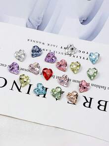 60颗8毫米心形美甲钻，高品质闪亮心形，香槟金，底部尖锐的明亮心形钻石，多种颜色和尺寸，非常适合美甲装饰和DIY美甲配件 - 彩色 - 查看 3