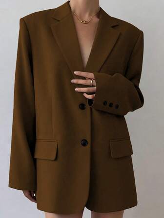 New Women's A Classic-Style, Loose-Fitting Blazer Suitable For All Seasons. This Women's Blazer Features A Dashing Notched Lapel And Shoulder Pads, Making It A Versatile, Casual, And Elegant Choice. It's A Stylish Blazer Top That's Perfect For Professional Officetings, Traveling, Dating, Attending Banquets, Parties, And Performances.Festival Dames