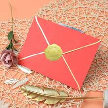 50 Stücke/Packung Rosarote Umschläge + Aufkleber, Rosarotes Perlkartenpapier, Größe A7, Einladungsumschläge mit Goldfolienrändern, geeignet für Hochzeit, Taufe, Weihnachten, Halloween Geschenke, Geburtstagsparty - Rot - Übersicht 4