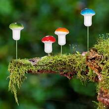 50 قطعة فطر صغير نموذج مصغر زهرة اصطناعية ديكور حديقة فراشة نبات مزروع في أصيص راتنج حرفي ديكور منزلي DIY زخرفة منظر طبيعي مصغر - متعدد الألوان - مشاهدة 9