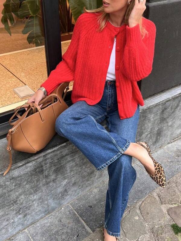 Damen Roter Gestrickter Langarm Cardigan, Ausgeschnittener Kragen mit Knopfdetails, Raglanärmel Top in Normallänge, Nicht-Dehnbarer Stoff, Bequem für den Alltag