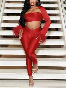 女士性感圣诞装三件套：纯色短款抹胸、高腰紧身裤和长袖毛边开衫 - 紅色 - 查看 2