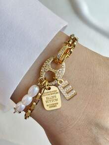 1件 STYLEVER 金色全水钻双孔吊坠字母手链，A-Z 字母链，不锈钢链，适合庆典和日常佩戴 - 金黃色 - 查看 8