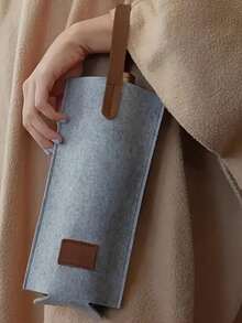 毛毡葡萄酒瓶手提袋 - 单瓶装礼品袋，配有仿皮提手和加固平底；便携可折叠灰色香槟和葡萄酒手提袋，优雅可重复使用的礼盒包装；耐用厚毛毡材质，防撕裂，触感柔软，是婚礼、生日、伴娘等场合的理想酒瓶保护套。