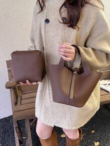 Classic Minimalist Women's Handbag, Solid Color Multifunctional Adjustable Shoulder Strap Crossbody Bag, New Autumn/Winter Style With Lining And Pouch, Suitable For College Students Daily Use And Shopping, Lightweight Large Capacity Bucket Bag - Brown - View 3