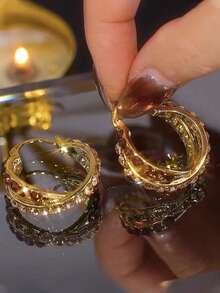 2pcs Autumn/Winter Maillard Color Fully Rhinestoned Criss-Cross Hoop Earrings, Luxurious, Elegant, High-End Sophisticated Earrings