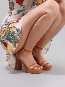 Sandálias plataforma de salto alto com renda, elegantes e sensuais para bailes, festas e eventos noturnos. Sandálias de camurça impermeáveis com salto grosso e bico quadrado, perfeitas para looks de primavera e verão. - Castanho - Ver 11