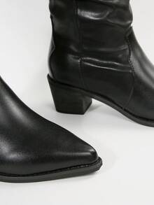 Sepatu Bot Tinggi Bergaya Barat dengan Ujung Lancip dan Detail Kerut, Koleksi Terbaru Musim Gugur/Dingin, Sepatu Bot Tinggi Hak Tebal Bergaya Inggris Klasik untuk Wanita - Hitam - View 6