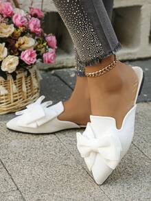 Mules Flat com Laço Branco Slip-On Femininas, Sapatos Flat Pontiagudos Leves e Versáteis, Confortáveis com Sola Macia, Novo Estilo Primavera/Outono